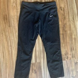 SOLD Nike Dri-Fit Capri Legging